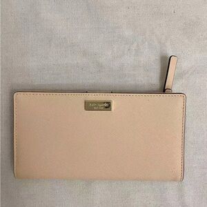 NWT KATE SPADE Newbury Lane Stacy Bifold Wallet In Sftrosetta Leather #WLRU1601